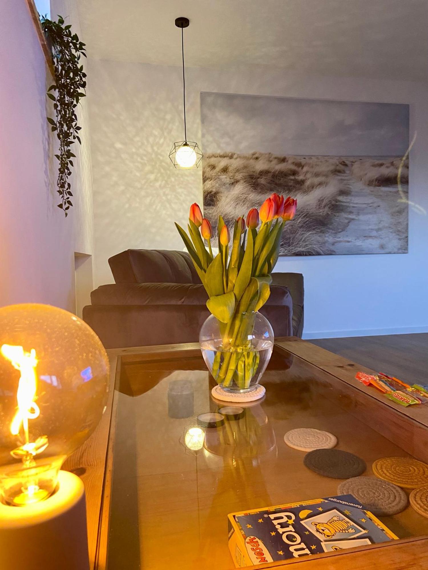 Traumhafte 115 Qm Ferienwohnung Am Steinhuder Meer, Ruhig, Komfortabel, Loggia, Parkplatz, Wifi Wunstorf Exterior photo